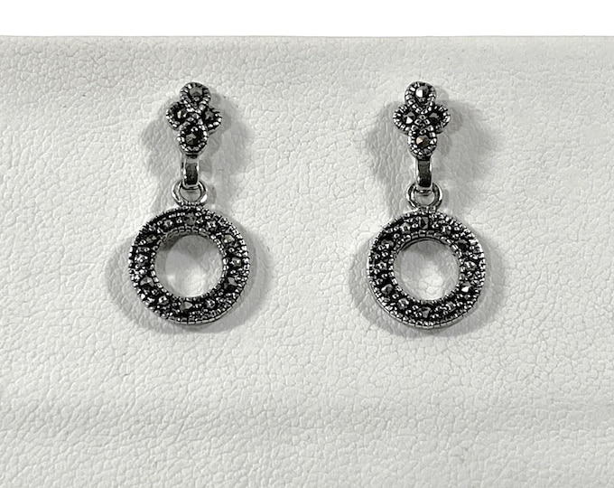 Vintage Sterling Silver & Marcasite Dangle Earrings, 1.25" L. 11mm Circles, Posts. 3.10 Grams. Mint Condition. Free US Shipping.