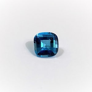 Natural London Blue Topaz, 2.56 Carats Cushion - Radiant Cut 8x8 mm Loose Gemstone, VVS Grade. Free US Shipping.