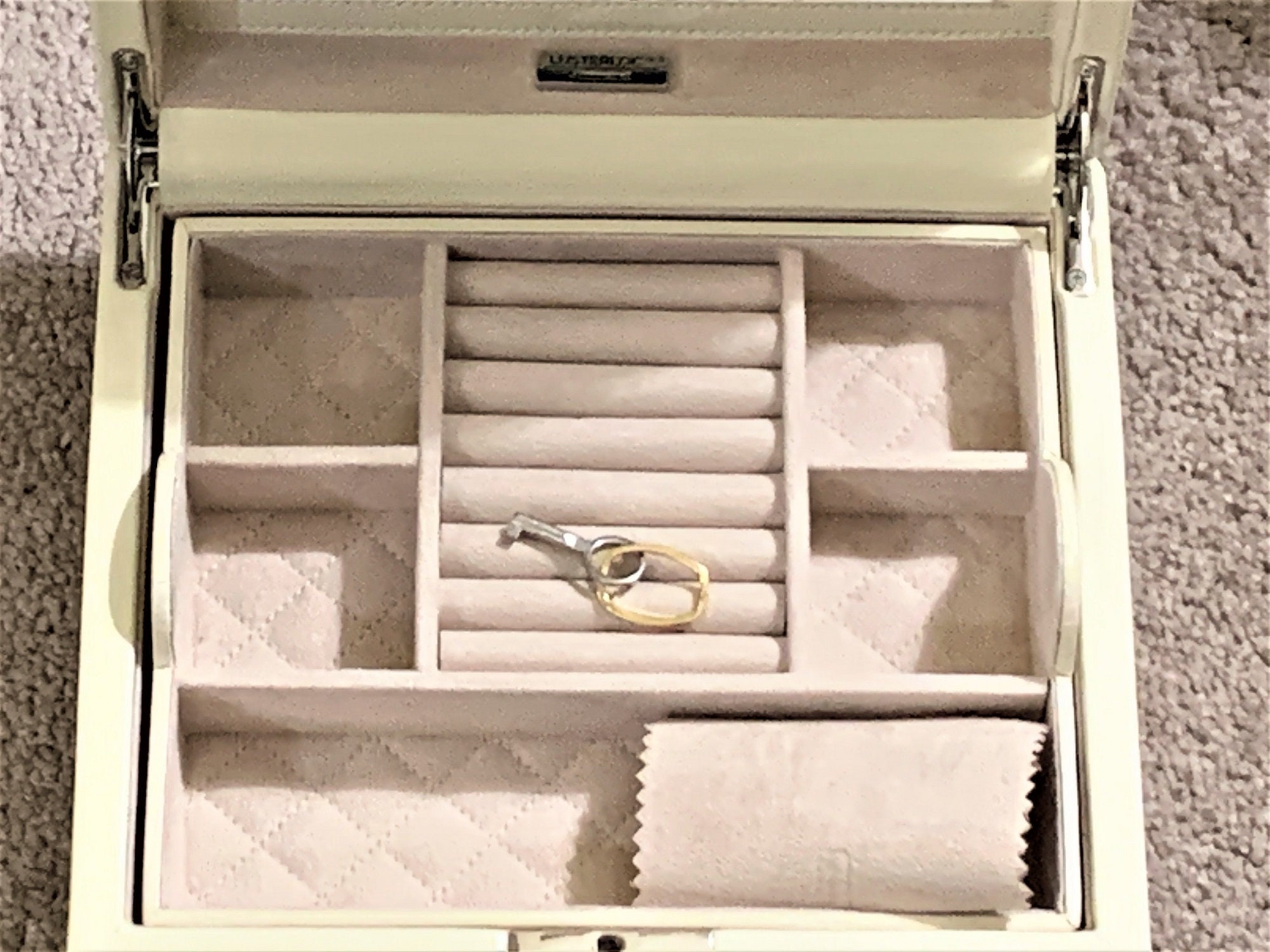 London Square Leather Designer Jewelry Box By Wolf, Special LUSTERLOC