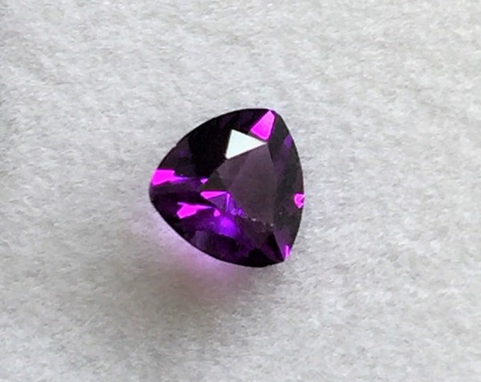 Natural Amethyst Loose Gemstone, Medium Dark Purple - Violet Trilliant Cut, 6.90 mm, .93 carats, Top Quality Gem, Grade AAA