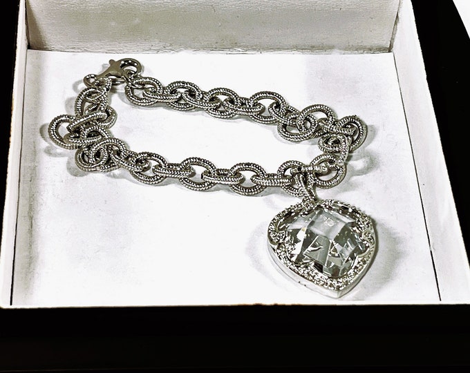 Sterling Silver Rolo Link Single Heart Charm Bracelet, Faceted Austrian Crystal Heart in Victorian Bezel, 27 Grams, 7.5" L. Free US Shipping