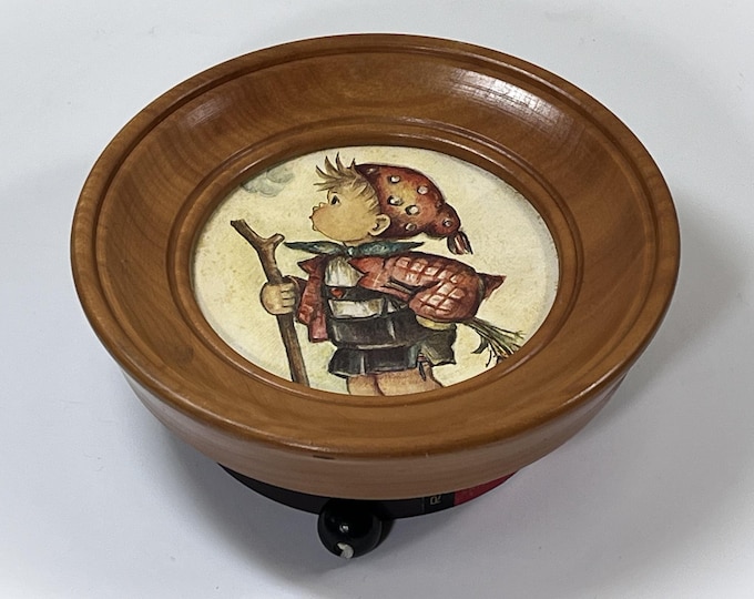 Vintage Reuge® Swiss & W. Germany Wall Hanging Hummel Art Music Box, Plays' The Happy Wanderer", Top Condition, 5" RD, Free US Shipping