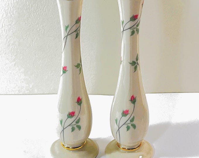 Pair of Lenox® Rose Manor Bud Vases. Original USA Fine Bone China, Roses & 24K Gold Trims, 7.5” T. 2.25” Base. Mint,Free US Shipping.