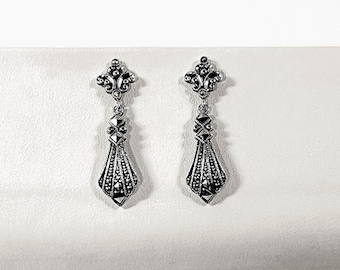 Vintage Sterling Silver & Marcasite Dangle Earrings, 1.5" L. 11mm Wide, Posts. 4.80 Grams. Mint Condition. Free US Shipping.