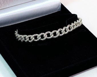 Sterling Silver Solid Cord Link Bracelet, 7" Long, 18.30 Grams, Top Quality, Platinum Shine, Spring Clasp. Mint Condition, Free US Shipping.