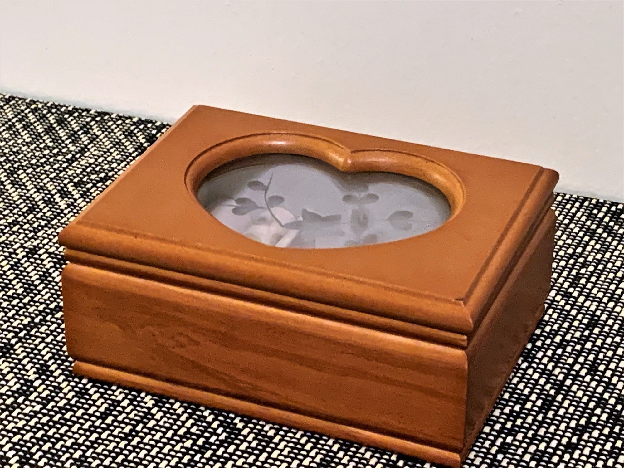 Vintage Solid Wood Small Jewelry Box, Heart Shape Etched Glass Window