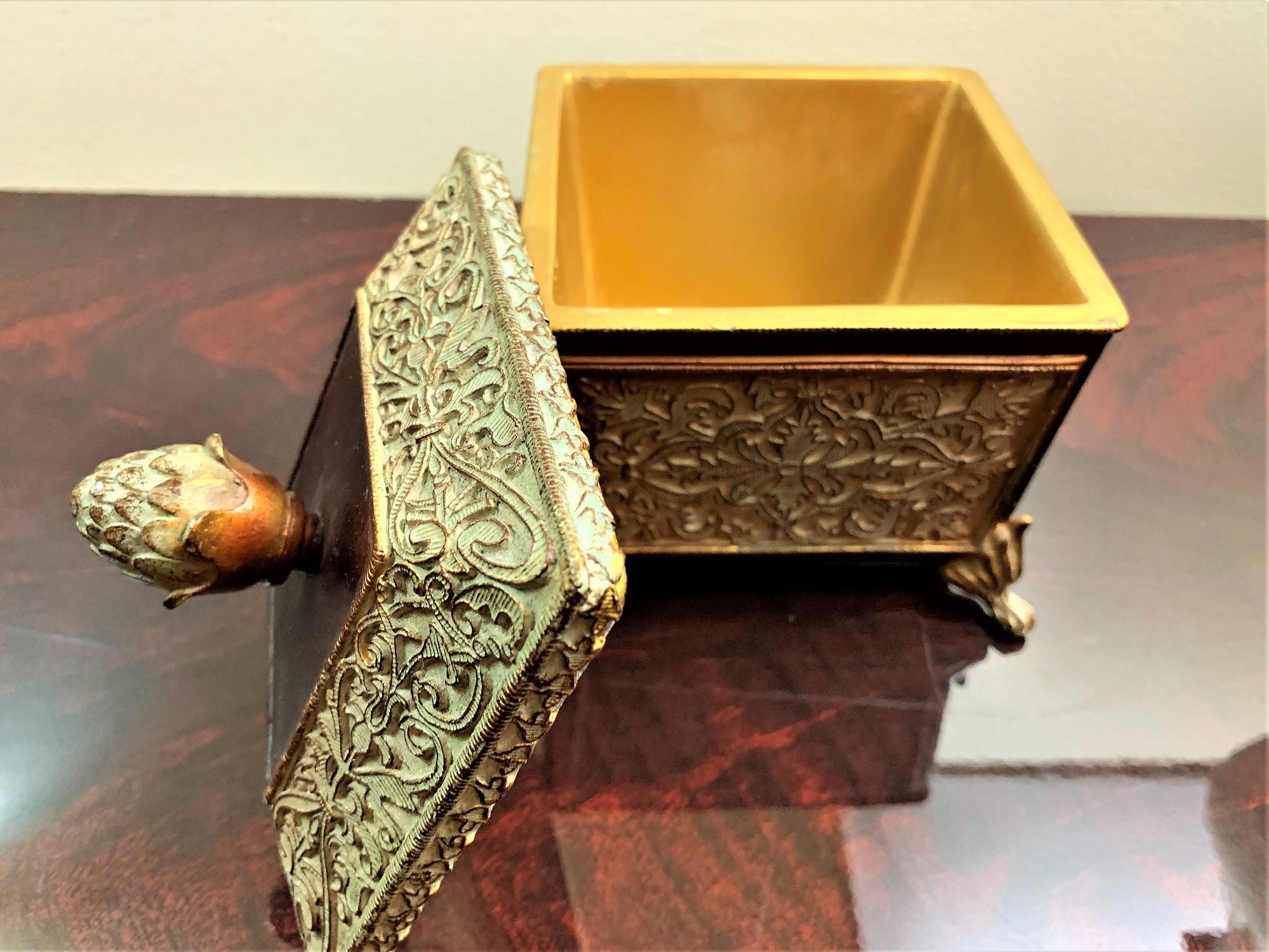 Vintage Trinket Jewelry Box, Nicely Crafted, Accented with