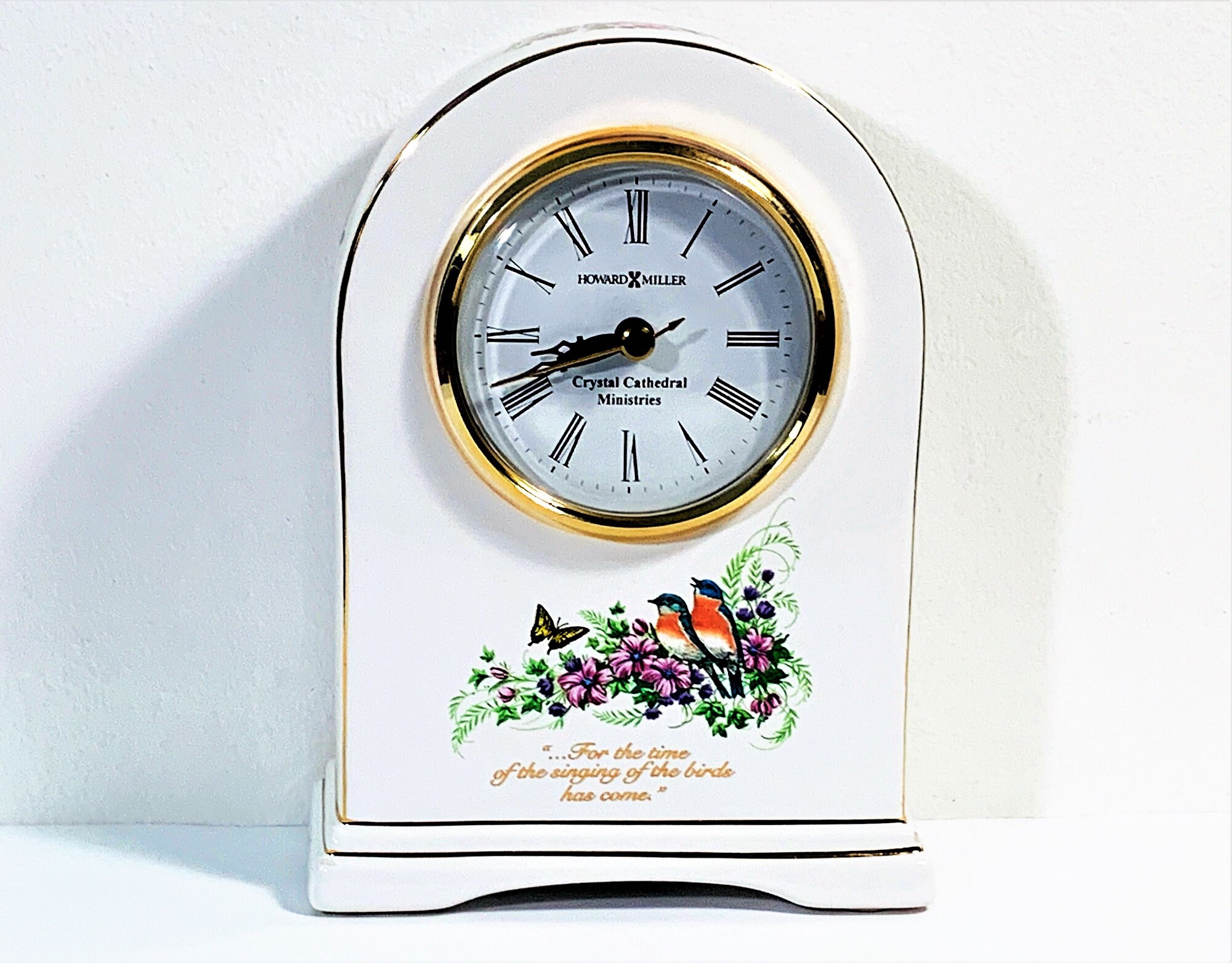 Vintage Howard Miller 'Singing Birds' Porcelain Quartz Clock. Flowers