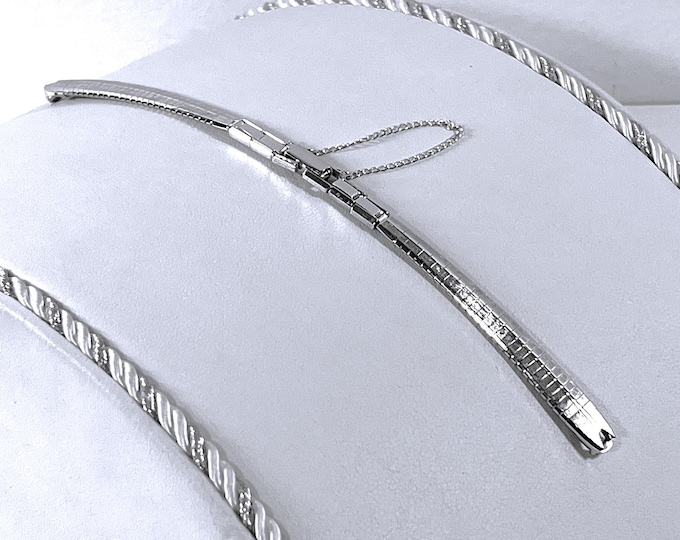 Vintage Kreisler® USA 1/20 10K White Gold Filled Hook Ends Patterned Watch Band, 6mm C Hooks, Safety Chain, Mint in Box. Free US Shipping
