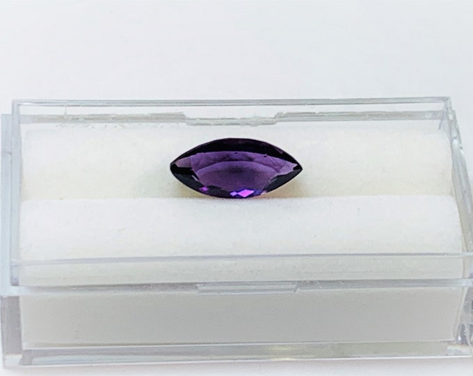 Genuine Natural AMETHYST, Marquis Cut Loose Gem Stone, Dark Purple Color, 2.60 ct., 14.1 X 7.2 mm. Russia.