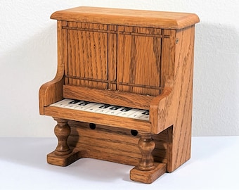 Vintage Unique Handcrafted Fine Wood Piano Music Box. "Anniversary Waltz", Artist Label, Sankyo Mechanism, 6.5" T. 5.5" W. Free US Shipping