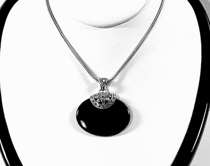 VTG Sterling Silver Large Black Onyx Gemstone & Marcasite Necklace. Signed GSJ. Onyx 40x28mm. 17" Dragon Chain, 18.70 Gram. free US Shipping