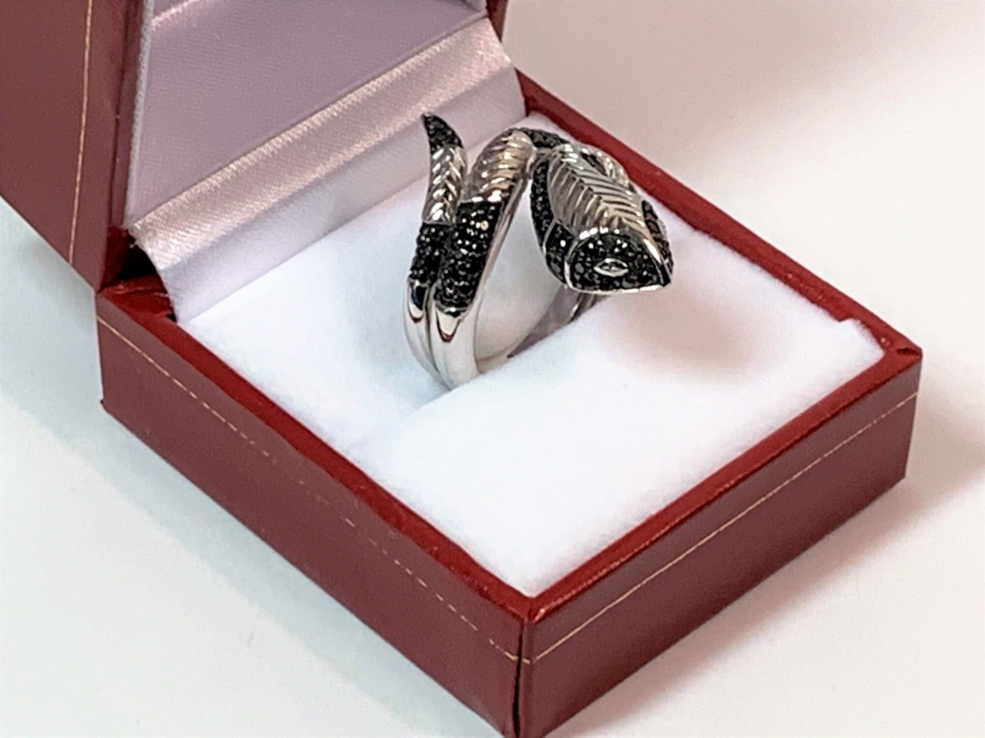 realistic snake ring