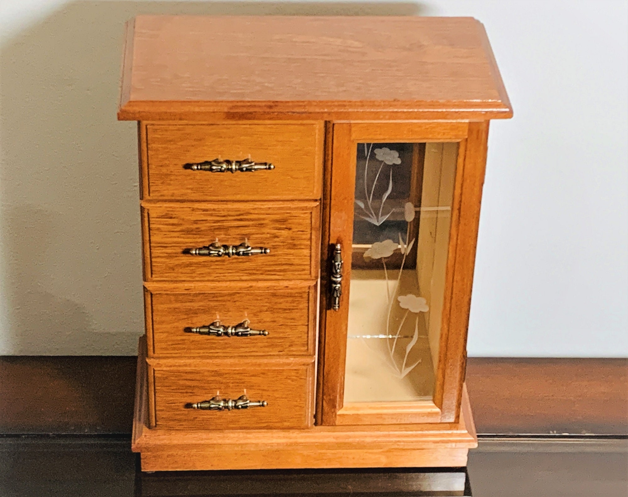 Vintage Red Oak Musical Jewelry Armoire, Sankyo Japan Music