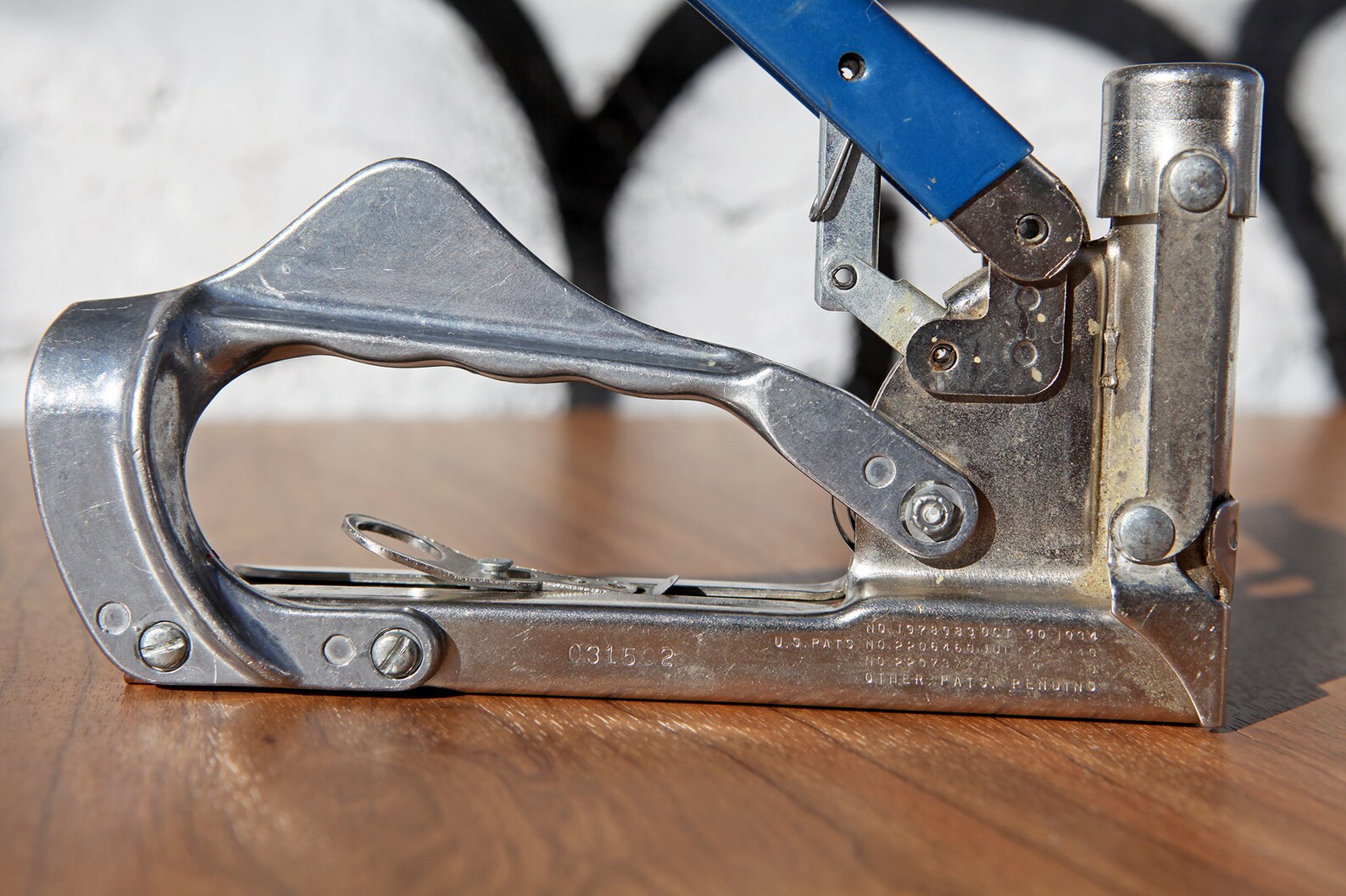 Vintage Hansen Tacker No 35 Staple Gun / Blue Handle / Made in Etsy