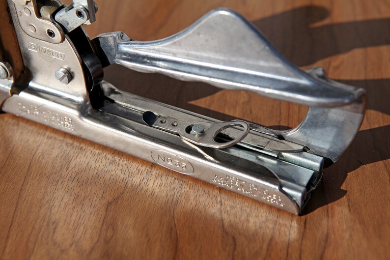 Vintage Hansen Tacker No 35 Staple Gun / Blue Handle / Made in Etsy
