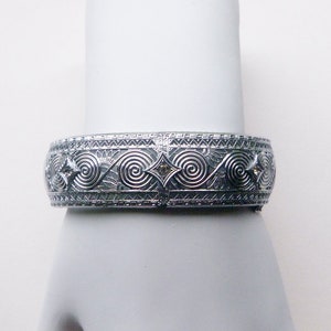 Art Deco filigree rhodium machine age spiral geometric bangle with clear pastes 6.5 inches