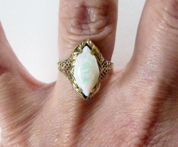 Art Deco yellow gold navette white opal floral op… - image 10