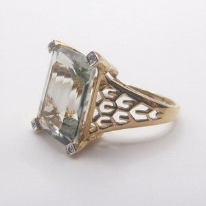Pale green amethyst filigree cocktail ring with diamond accents 10k yellow gold setting size 7.25