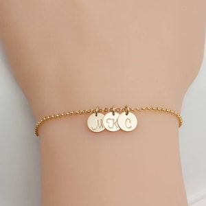 Personalize Initial Disc Bracelet, Dainty Child Initial Bracelet, Gift for Wife, Mom and GrandMa (7mm Discs)