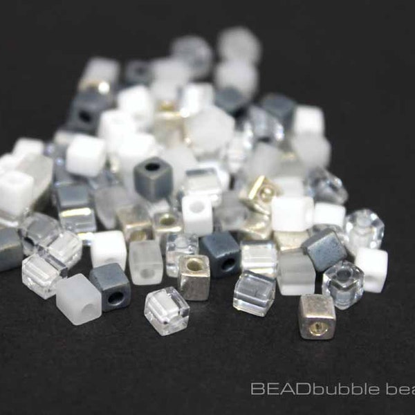 Mélange de perles cubiques Miyuki pour l'apparence 4 mm 10 g (environ 100 perles), perles de rocaille japonaises blanches transparentes gris argenté