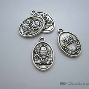 First Holy Communion Medal Charm Pendants 25mm Antique Silver Tone ...