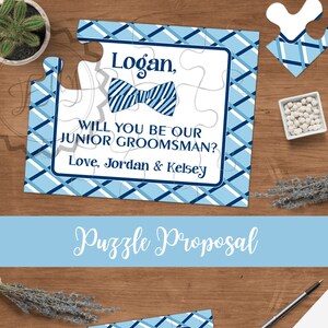 Sarai il mio anello Bearer Puzzle o Jr. Groomsmen, sarà il nostro Ring Security - Personalizzato Elegante Blu Bow Tie Puzzle Invito Card