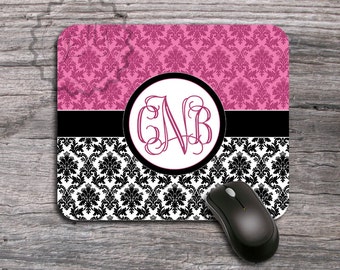 Mouse Pad - Custom Mousepad, Personalized Name or Monogram Gift, Desk Mouse Pad, Round Mouse Pad, Unique Christmas Gift - 047