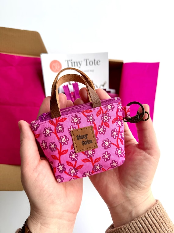 DIY Sewing Kit, Tiny Tote Bag, Craft Kit