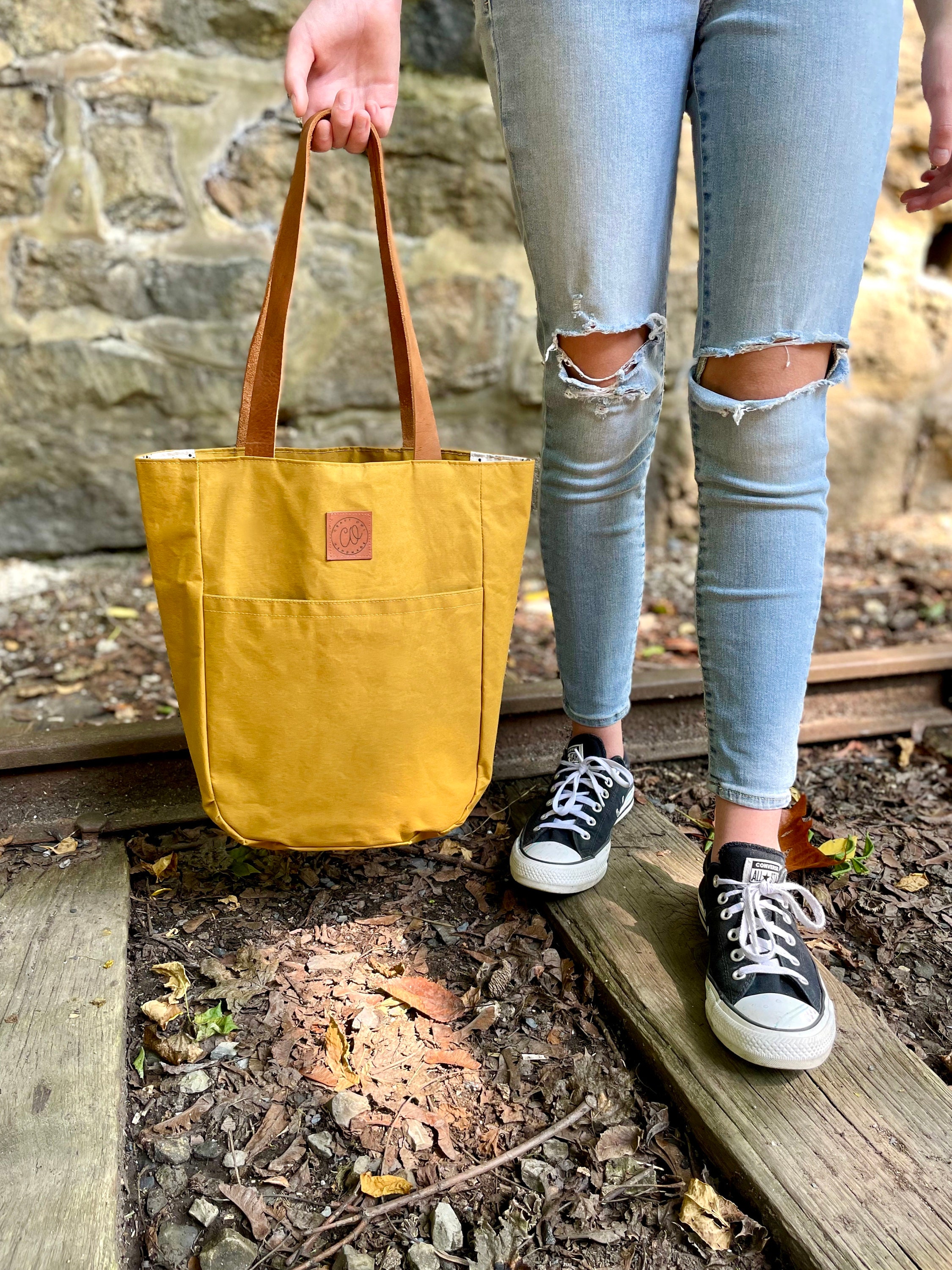 The Bookish Tote PDF Sewing Pattern Tote Bag Sewing Pattern - Etsy