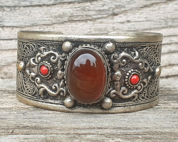 Boho cuff bracelet KHÄN