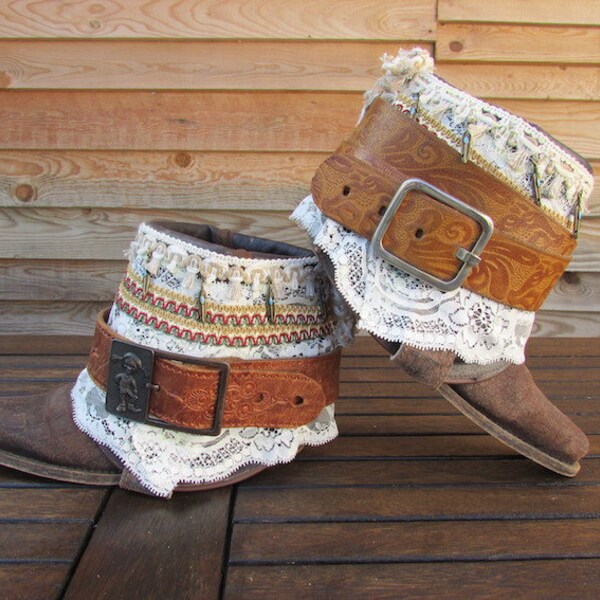 Cowboylaarzen Gypsy meisjes maat 36, met kant en leder, riem kleine veren Indiase bronzen kleur. Hippie, Bohemian, zigeuner