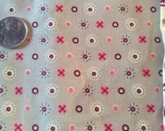 David Textiles pink, cream dot grey background 100% cotton quilting fabric grey, pink, burgandy  premium quilt / craft material 1/2 yard