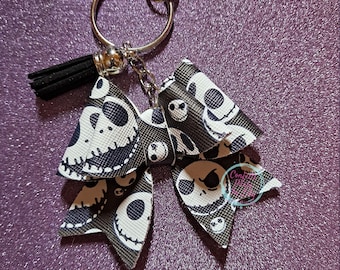 Llavero con lazo de polipiel negra de Jack Skellington