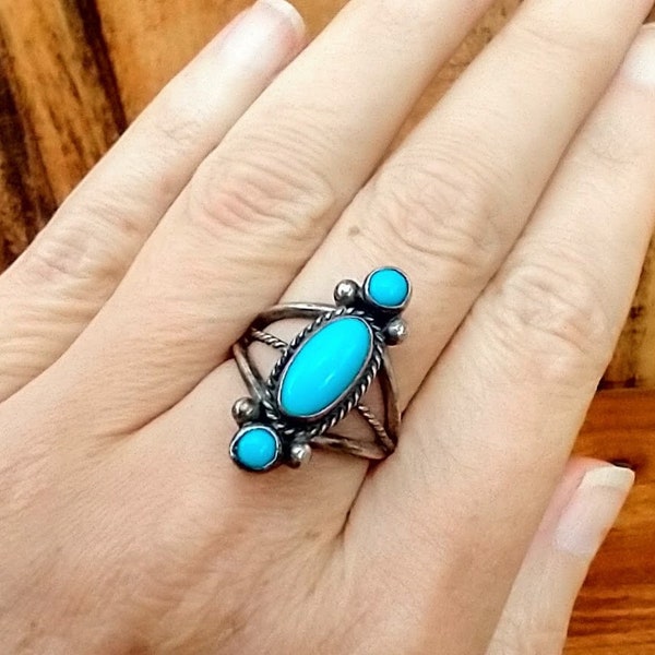 Vintage Turquoise and Sterling Silver Native American Ring | Signed by Navajo Artist with Hallmark SL