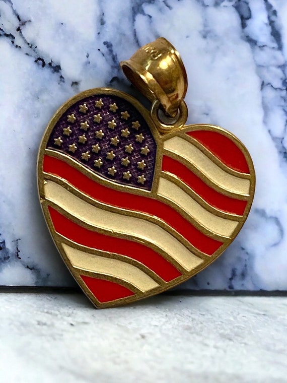 Rare Vintage 10k Yellow Gold Patriotic Heart Flag 