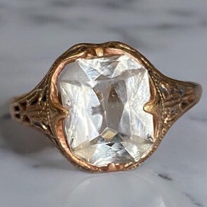 Antique 14K Yellow Gold Solitaire Ring Size 9 GORGEOUS!