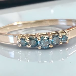 Gorgeous Estate 14k White Gold BLUE DIAMOND Band Stackable Ring Wedding Band Size 8.75!