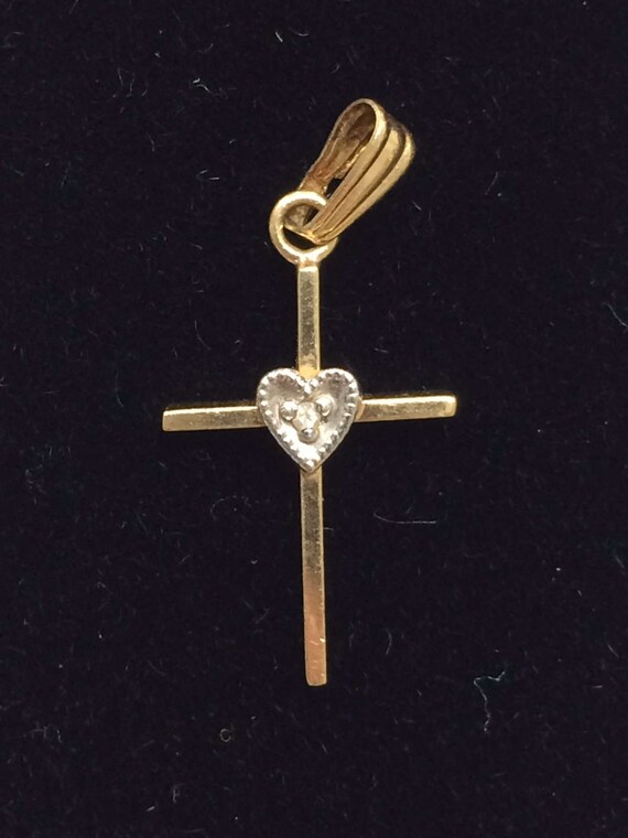 Vintage 14K Yellow Gold Diamond Heart Petite Cros… - image 3
