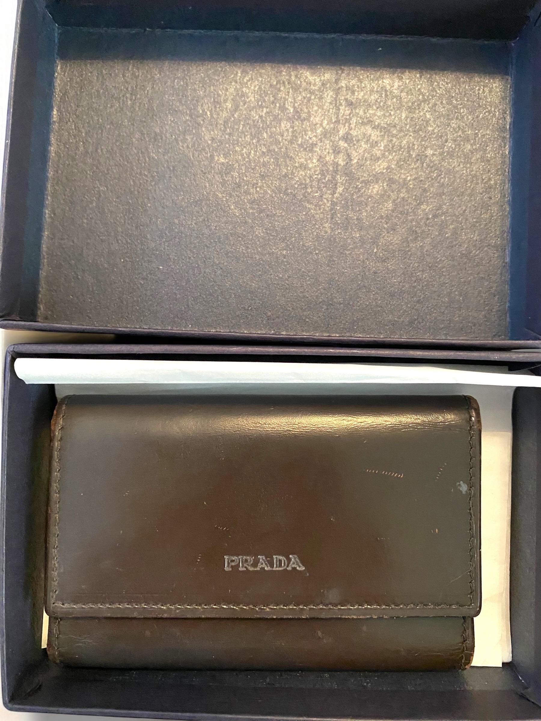 Vintage Authentic Prada Black Leather Key Holder Snap Close W/box