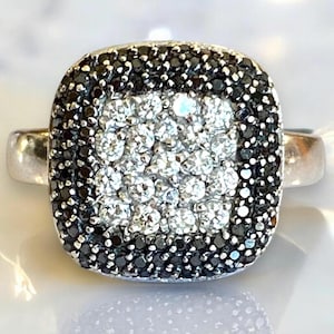 Estate 14K White Gold BLACK & WHITE DIAMOND Square Cocktail Ring Size 7.5