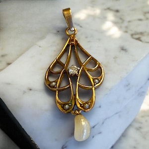 Estate Antique 10k Yellow Gold Diamond and Pearl Dangle LAVALIER Pendant