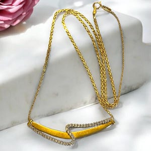 GORGEOUS 10k Yellow Gold Large .78 CTW Diamond Swirl Pendant 19.5” Bismarck Chain Necklace!