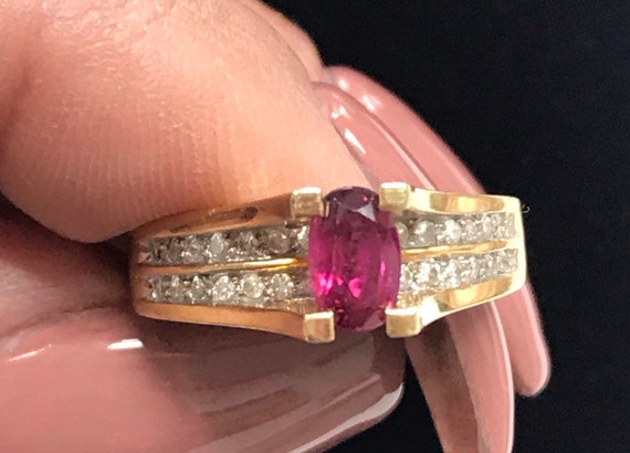 GORGEOUS 14K Gold Ruby and Diamond Band Princess … - image 4