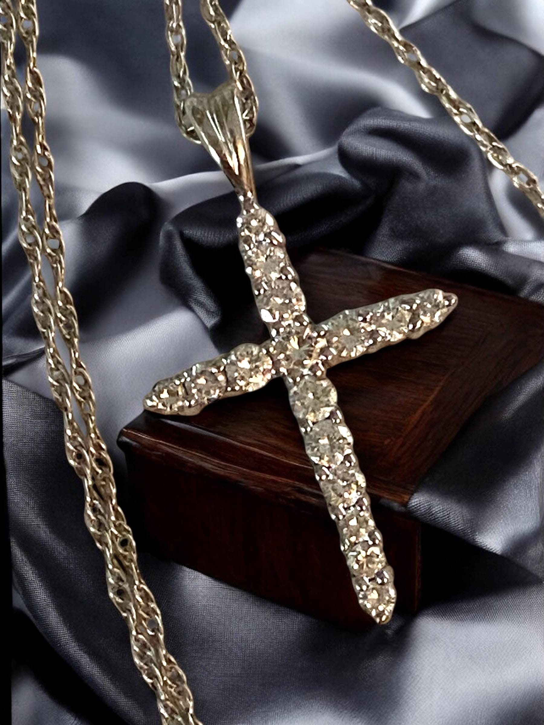 Vintage Estate 14k White Gold VS DIAMOND 1” Cross Pendant 18” Chain Necklace BEAUTIFUL!