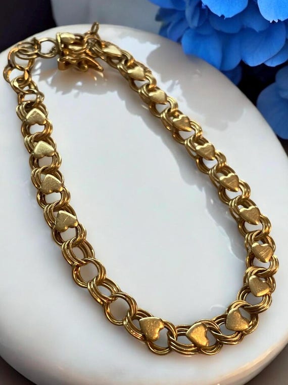 Unique VINTAGE 14K Yellow Gold 6mm Heart Charm 8” Bracelet With