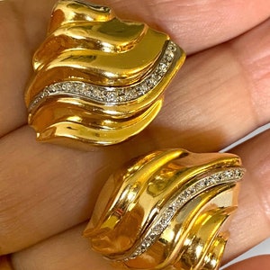 VINTAGE Estate 14K Yellow Gold Large DIAMOND Puffed Pierced Earrings GORGEOUS!!