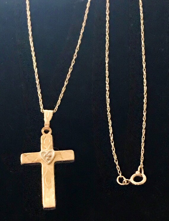 Pretty 14k Yellow Gold Diamond Accent Cross on 18… - image 10