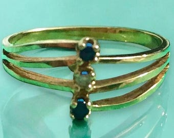 Vintage 14K Yellow Gold SAPPHIRE and DIAMOND Ring Size 6.5 PRETTY!