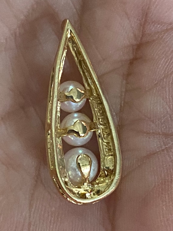 VINTAGE Large 14K Gold Triple Graduated Pearl Sli… - image 5